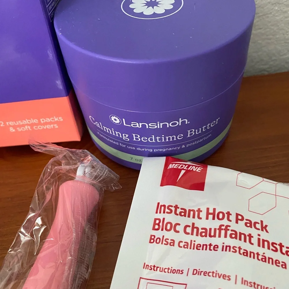 Lansinoh Breast Therapy Packs and Sitz Bath Salts postpartum gift set! All new!